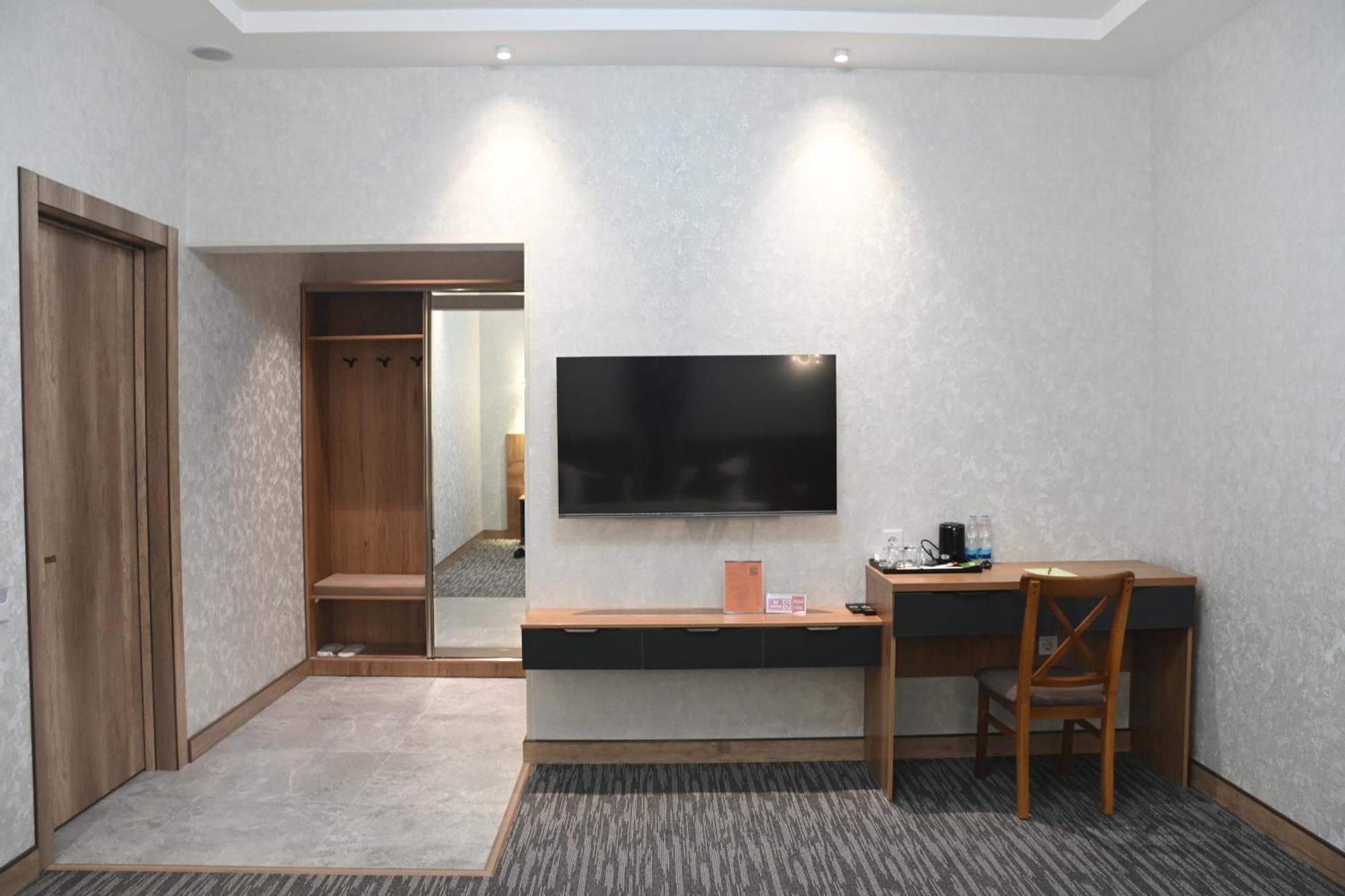 My Status Hotel Tashkent Exterior foto
